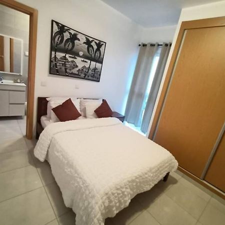 New, Modern, And Cozy 3 Bedroom Apartment. Санта-Мария Экстерьер фото